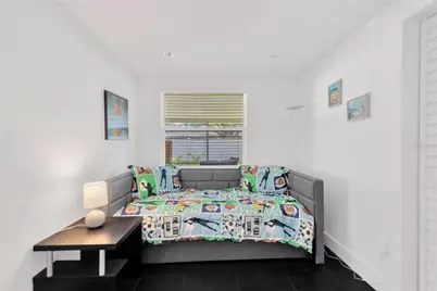 4147 Augustine Avenue, Sarasota, FL 34231 - Photo 20