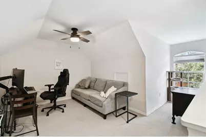 9064 Lake Chase Island Way, Tampa, FL 33626 - Photo 38