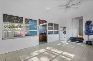 3027 Burlington Ave N, Saint Petersburg, FL 33713 - Photo 22