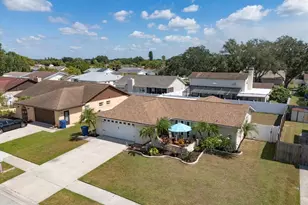 4236 Riverwood Dr, New Port Richey, FL 34653 - Photo 2