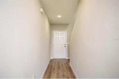 36896 Sagemoor Drive, Zephyrhills, FL 33541 - Photo 18