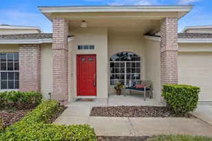 1046 Almondwood Dr, Trinity, FL 34655 - Photo 1