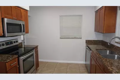 502 W Hilda Drive, Brandon, FL 33510 - Photo 14