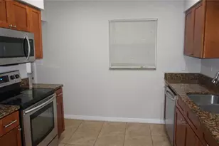 502 W Hilda Dr, Brandon, FL 33510 - Photo 14