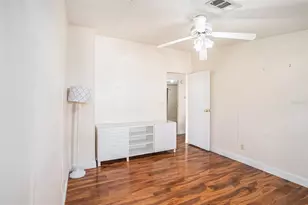 5813 Coventry Dr, Tampa, FL 33615 - Photo 18