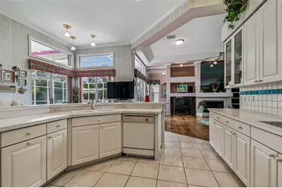 8675 Buttonwood Lane N, Pinellas Park, FL 33782 - Photo 18