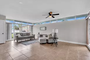 3002 58th St S, Gulfport, FL 33707 - Photo 10