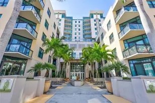 400 4th Ave S, Saint Petersburg, FL 33701 - Photo 1