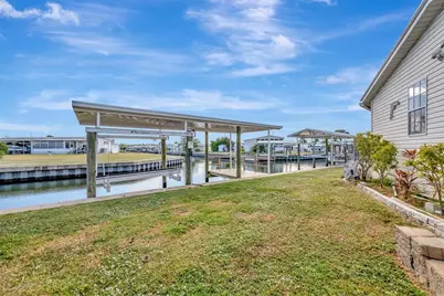 142 S Saint Thomas Circle, Apollo Beach, FL 33572 - Photo 1