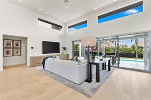 5129 W Neptune Way, Tampa, FL 33609 - Photo 52