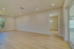 4568 40th St S, Saint Petersburg, FL 33711 - Photo 22