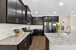 5534 Silver Sun Dr, Apollo Beach, FL 33572 - Photo 4