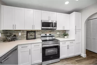 12501 Shadow Ridge Boulevard, Hudson, FL 34669 - Photo 6