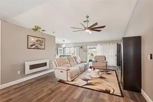 158 Mark Twain Ln, Rotonda West, FL 33947 - Photo 4