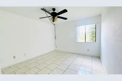 2915 Winkler Avenue #811, Fort Myers, FL 33916 - Photo 18