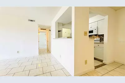 2915 Winkler Avenue #811, Fort Myers, FL 33916 - Photo 4