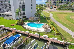 1581 Gulf Blvd, Clearwater Beach, FL 33767 - Photo 34