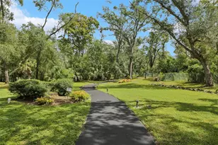 11507 Robles Del Rio Pl, Temple Terrace, FL 33617 - Photo 42