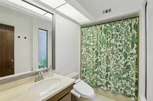 11507 Robles Del Rio Pl, Temple Terrace, FL 33617 - Photo 14