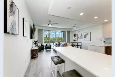 1709 N Tamiami Trail #425, Sarasota, FL 34234 - Photo 10
