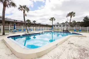 650 Pinellas Point Dr S, Saint Petersburg, FL 33705 - Photo 18