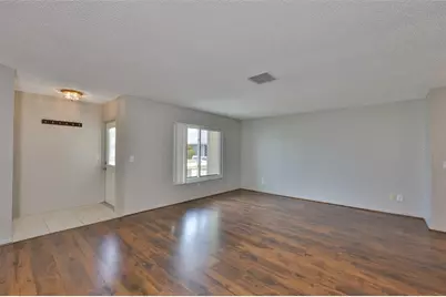 206 Sola Lane, Sun City Center, FL 33573 - Photo 4