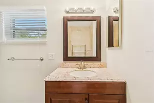 5441 39th Ave N, Saint Petersburg, FL 33709 - Photo 18