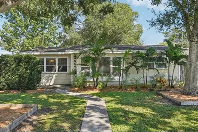 5441 39th Avenue N, Saint Petersburg, FL 33709 - Photo 1