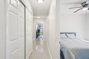 5441 39th Ave N, Saint Petersburg, FL 33709 - Photo 10