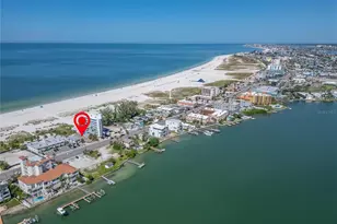 10178 Gulf Blvd, Treasure Island, FL 33706 - Photo 12