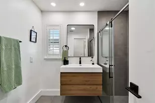 320 Palm Island NE, Clearwater Beach, FL 33767 - Photo 40