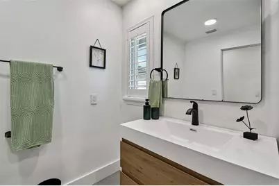 320 Palm Island NE, Clearwater Beach, FL 33767 - Photo 42