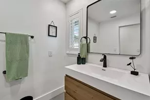 320 Palm Island NE, Clearwater Beach, FL 33767 - Photo 42