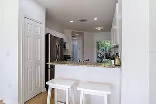 1119 Shipwatch Cir, Tampa, FL 33602 - Photo 10