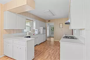 225 Lake Hollingsworth Dr, Lakeland, FL 33803 - Photo 10