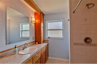 2063 Envoy Court, Clearwater, FL 33764 - Photo 16