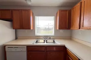 5816 Congress St, New Port Richey, FL 34653 - Photo 4