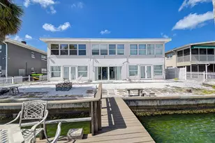 11975 3rd St E, Treasure Island, FL 33706 - Photo 2