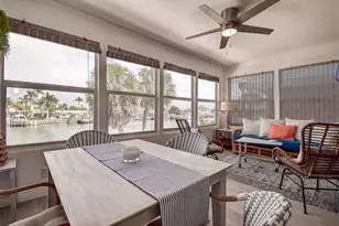 11975 3rd St E, Treasure Island, FL 33706 - Photo 18