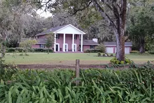 5151 Shakespeare Dr, Dover, FL 33527 - Photo 2