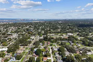 1734 Maiden Ln, Largo, FL 33774 - Photo 38