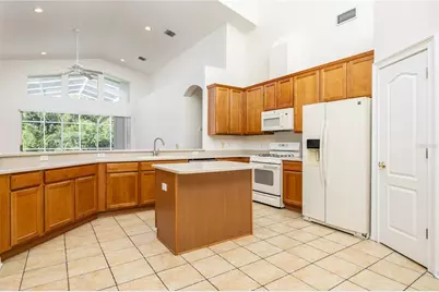 8132 Brinegar Circle, Tampa, FL 33647 - Photo 8
