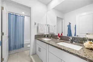 9919 Aqua Miles Path, Wesley Chapel, FL 33545 - Photo 32