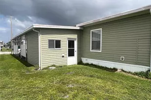 11300 124th Ave, Largo, FL 33778 - Photo 6