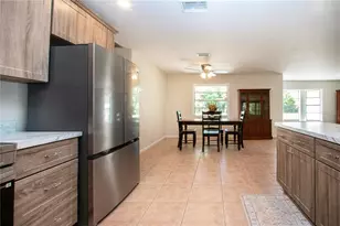 2205 Butch Cassidy Trail, Wimauma, FL 33598 - Photo 18