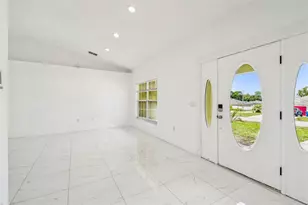 2222 Champlain Ave, Spring Hill, FL 34609 - Photo 10