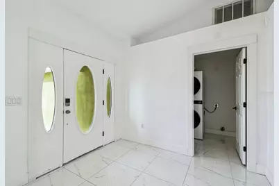 2222 Champlain Avenue, Spring Hill, FL 34609 - Photo 12