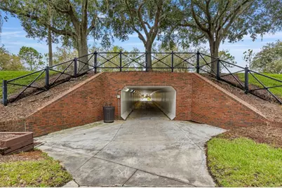 10136 Kingsbridge Avenue, Tampa, FL 33626 - Photo 36