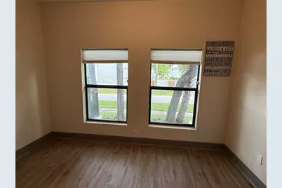 4810 W McElroy Avenue W #2, Tampa, FL 33611 - Photo 12