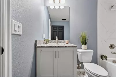 913 E Eskimo Avenue, Tampa, FL 33604 - Photo 22